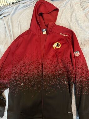Reebok Red and Black NFL Washington Redskins Gradient Performance Hoodie Jacket